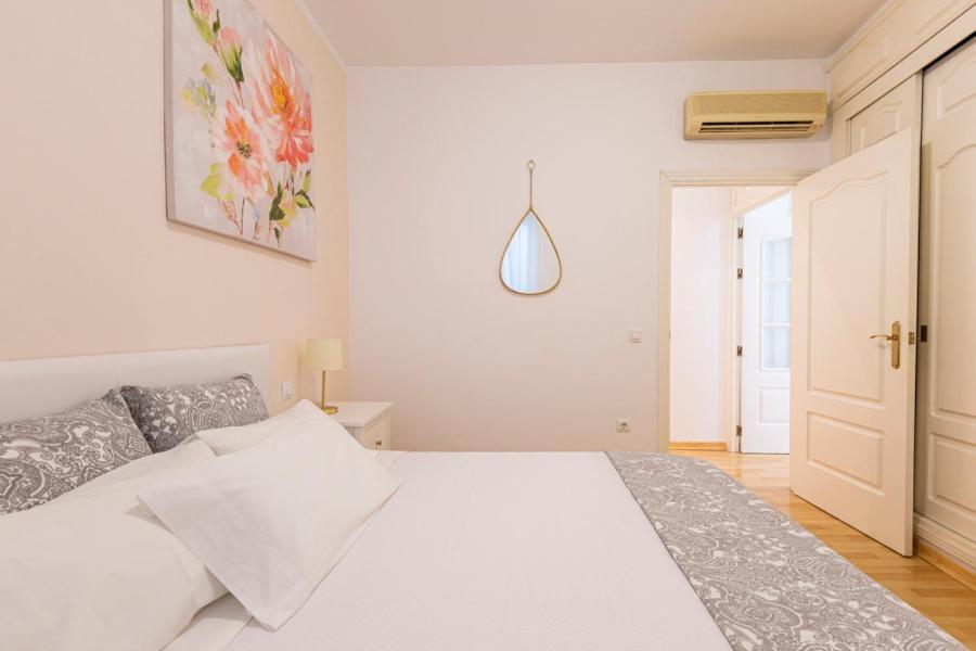 Homefeel Museo Apartment Seville